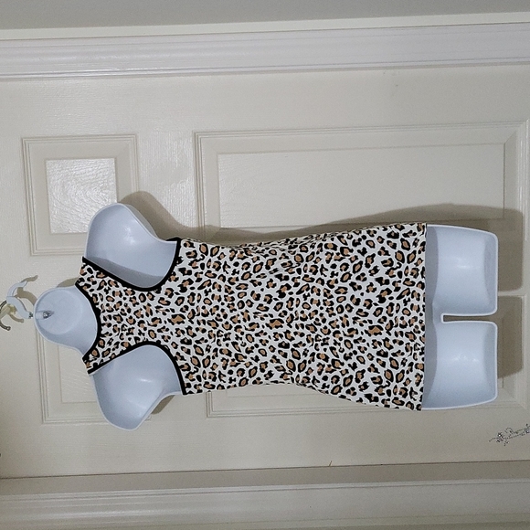 Beautiful tank top #-101 - Picture 4 of 8